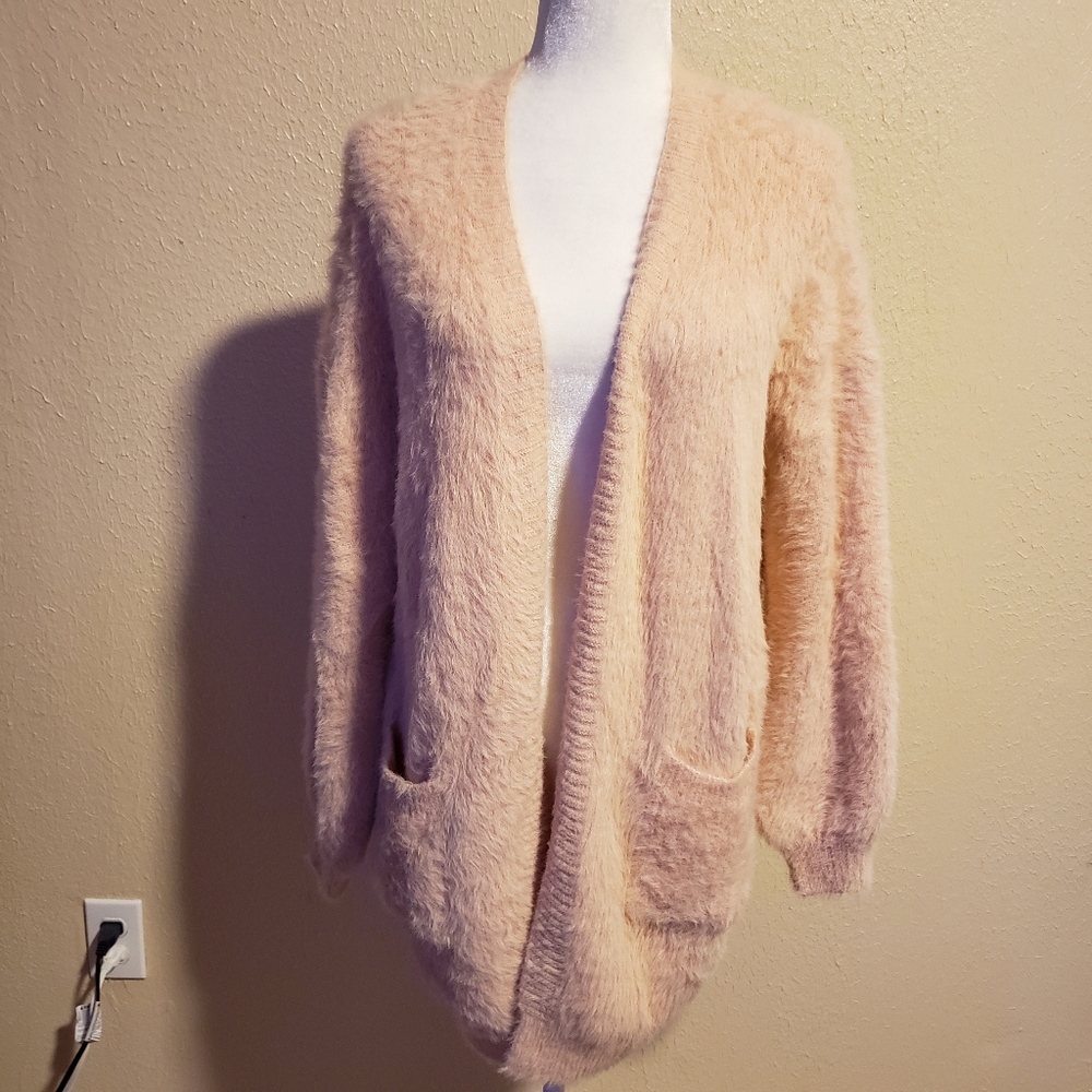 Love‎ Riche Fuzzy Cardigan Sweater Size Small